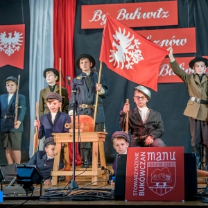 Promocja książki i widowisko patriotyczne w Bukówcu Górnym