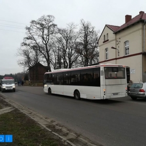 Autobus czy pociąg? Czyli możliwości komunikacyjne naszej gminy 